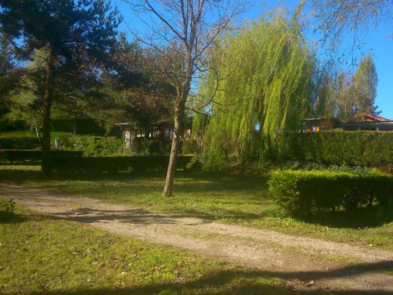 Отель Domaine Les Chenes Blancs Сен-Сатюрнен-д'Апт Экстерьер фото